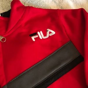 fila warm up suits